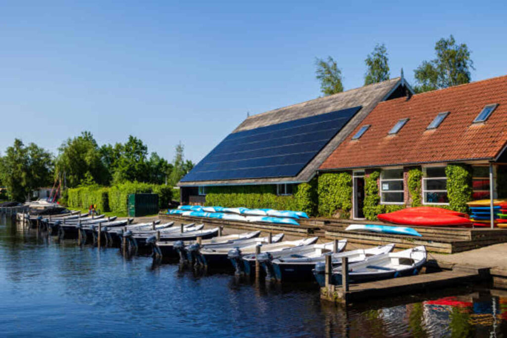 Hire a Boat The Ultimate Guide to an Amazing Experience